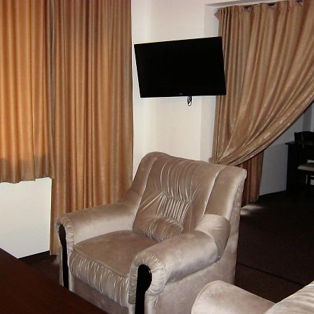 Motel Koziyat Rog Malko Turnovo Exterior photo