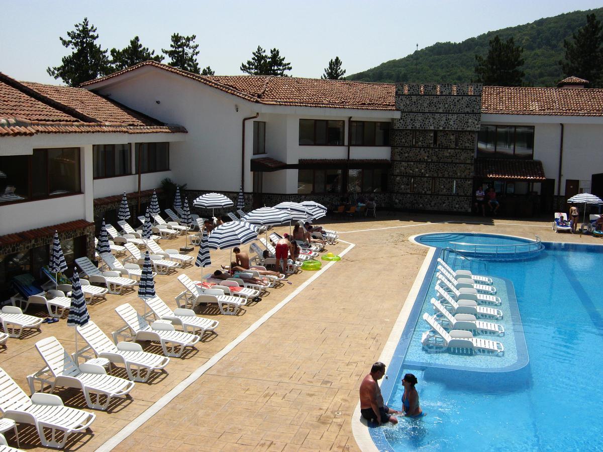 Motel Koziyat Rog Malko Turnovo Exterior photo