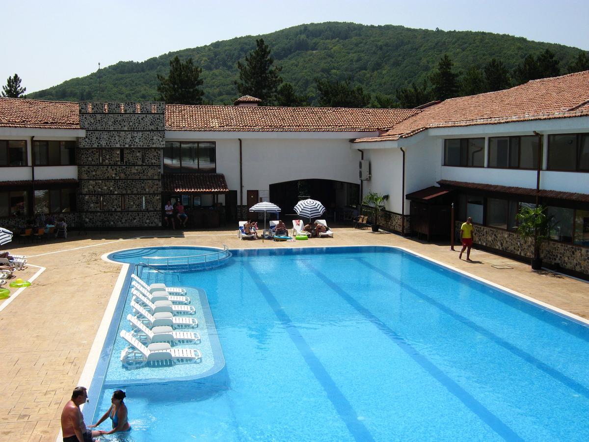 Motel Koziyat Rog Malko Turnovo Exterior photo